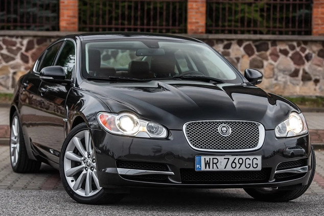 Jaguar XF cena 45900 przebieg: 215000, rok produkcji 2011 z Wasilków małe 529